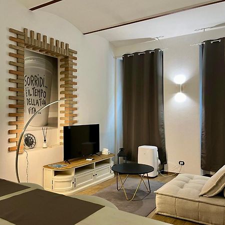 Appartement Residenza Corrado By Almanova Residenze à Mantoue Extérieur photo