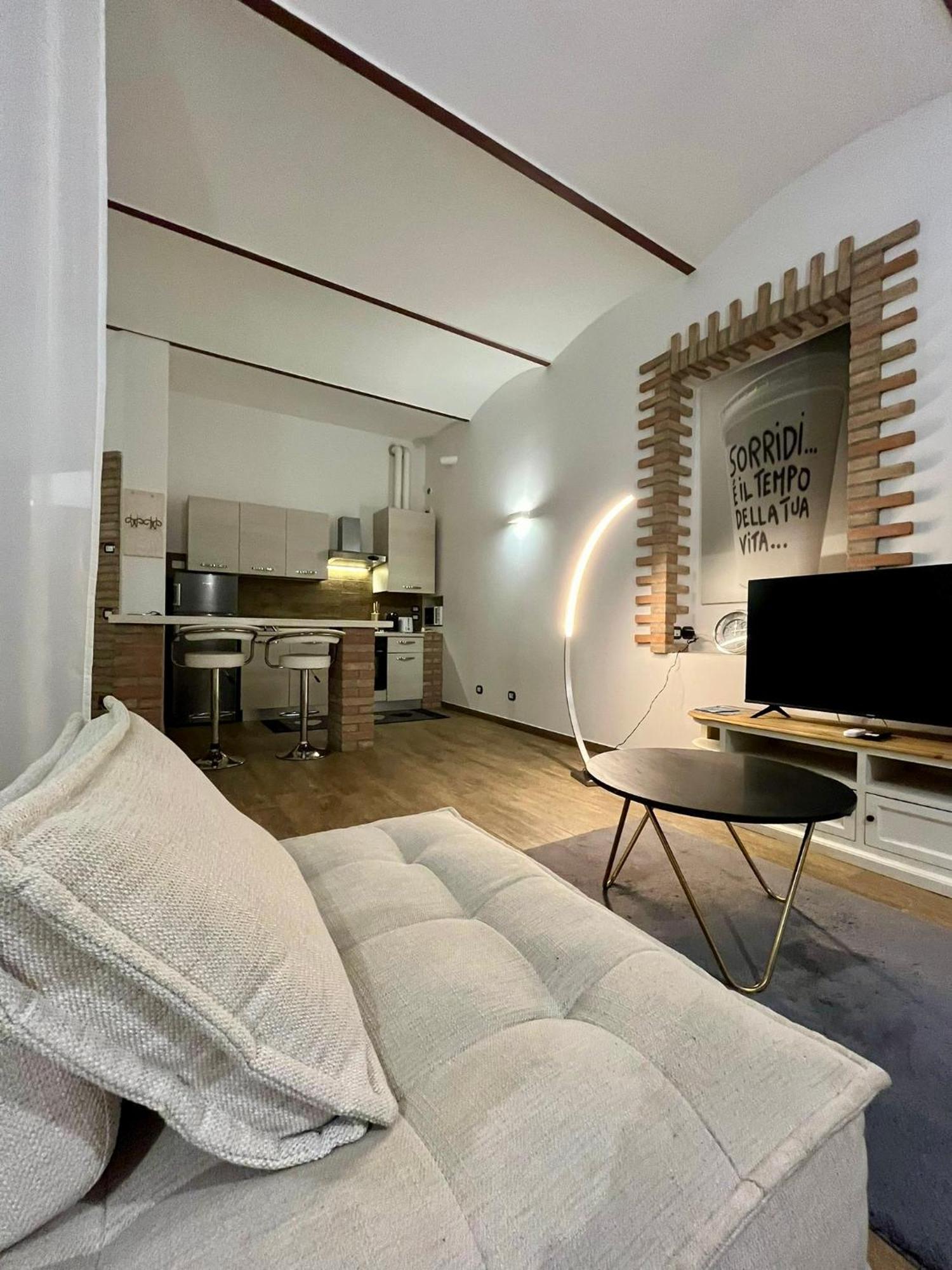 Appartement Residenza Corrado à Mantoue Extérieur photo